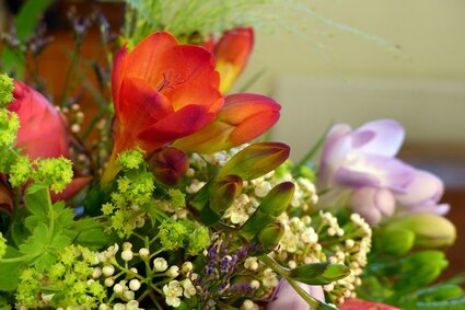 7th Wedding Anniversary Gift List Traditional, Modern, Gem Stone, Flower: freesia 