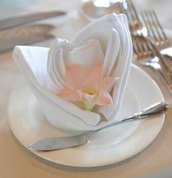 5th Wedding Anniversary Traditional, Modern, Gem Stone, and Flower Gift List: napkin flower