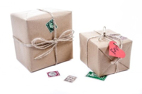 Fun and Creative Ways to Gift Cash: parcel