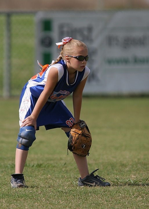 Kid's Diary With a Lock and Key: Girl Sports
