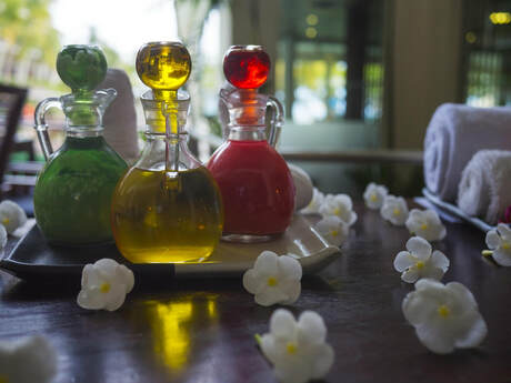 Love Spell Potion-Natural Scents or Pheromones?